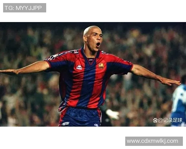 现役足球明星发福现象解析及其对职业生涯的影响探讨